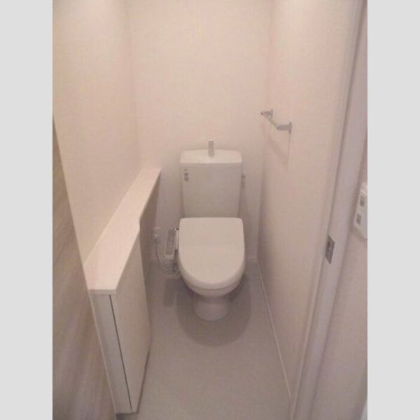 セジュールウィン102号室 温水洗浄暖房便座