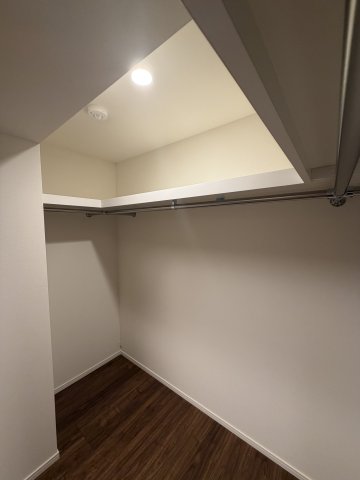 GENOVIA北池袋skygarden0106号室 収納