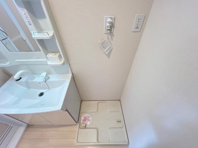 ルミナス参番館301号室 洗濯機置場