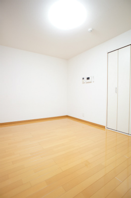 リブリ・エムール1階 部屋その他