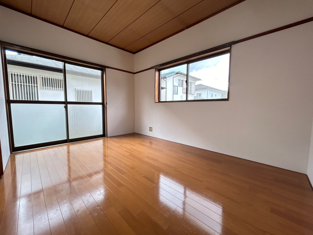 ＳＡＫＵＲＡ港南台1階 部屋その他