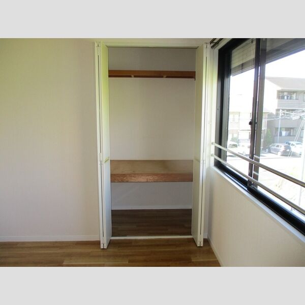 カーサみつわ台　G 収納