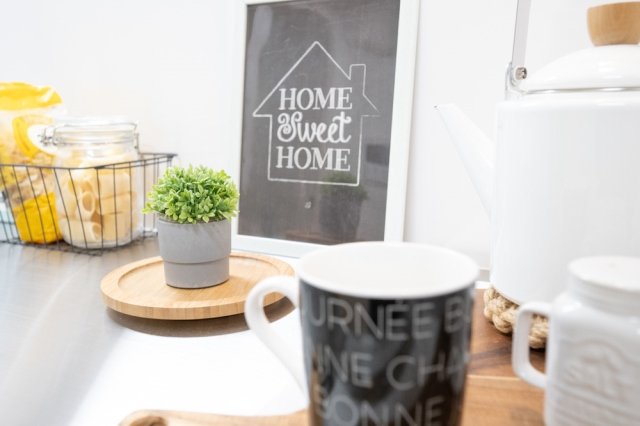 ペアパレス上池台№２2階 ※家具・小物はイメージです