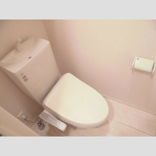 エスペランサABB102号室 温水洗浄便座