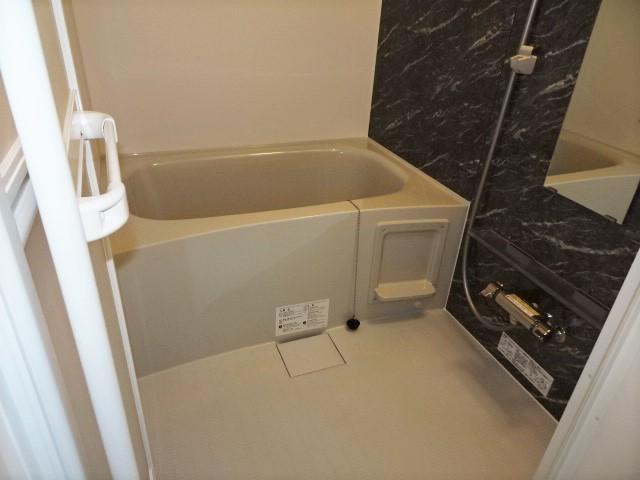 （仮称）小田原市中町アパート新築工事203号室 バス（イメージ）