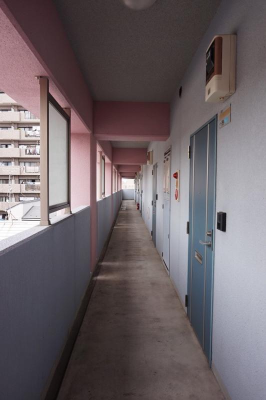 ロアジール浦安(E-052)3階 エントランス