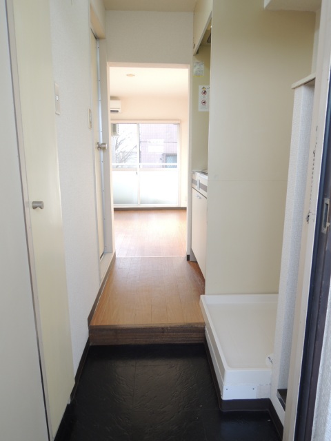 スカイコート都立大学406号室 玄関