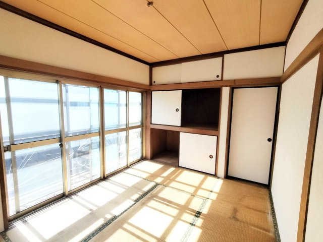 東村山戸建 たっぷり収納あり。黒須張替済