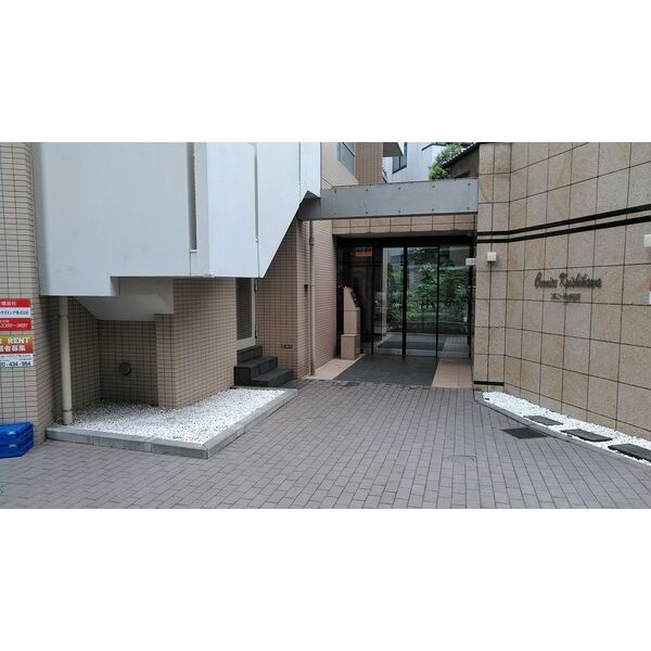 コルニーチェ小石川 エントランス