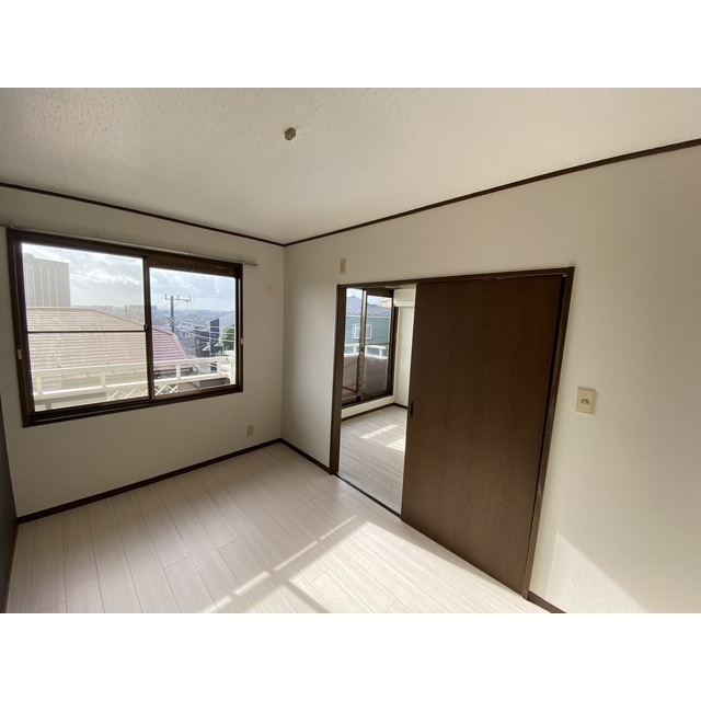 コスタル杉田203号室 内観