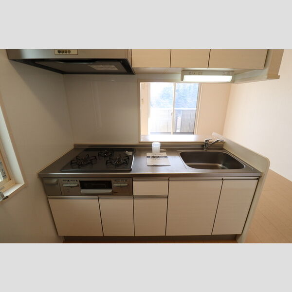 シャインハイツⅡⅢ　Ⅱ 対面キッチン