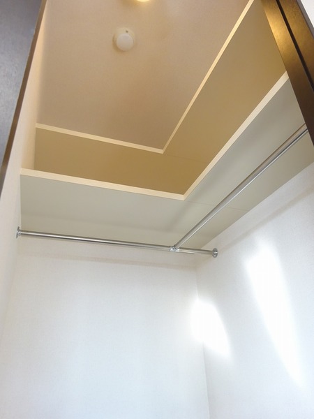 トーシンフェニックス武蔵関803号室 収納