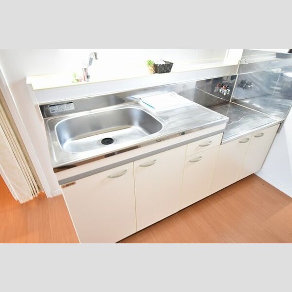 コーポラス谷神A 独立キッチン