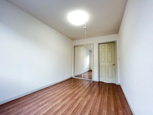 プロニティー・ヒルズ ６．９帖洋室