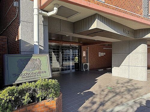 ライオンズマンション蕨北町 エントランス外観　※2024年12月撮影