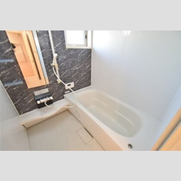 ザ・パーシモン　B201号室 バス