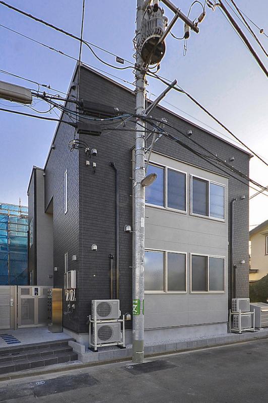 RE平和台202号室 エントランス