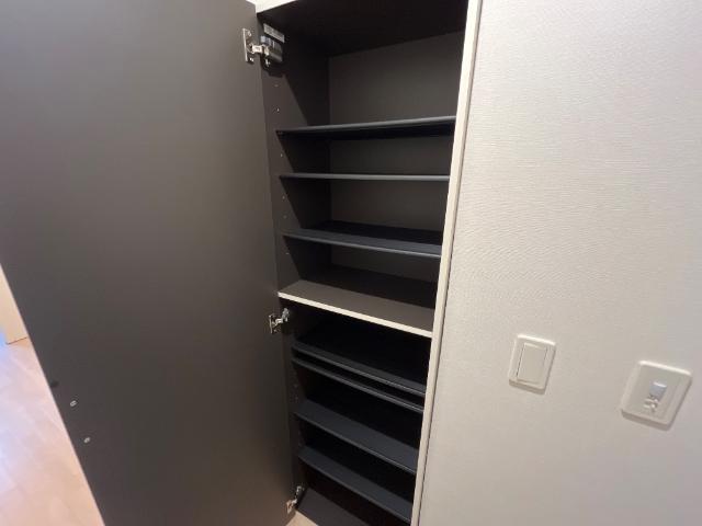 ゴールドクレスト 下駄箱（イメージ）