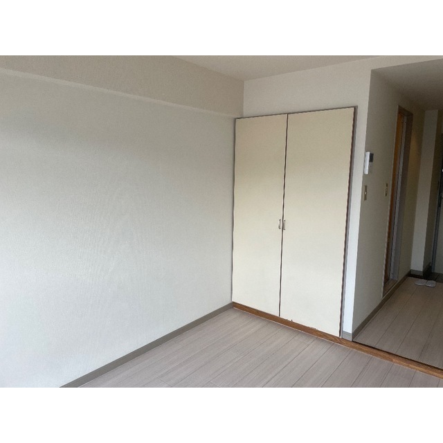 サンライズ船橋303号室 リビング