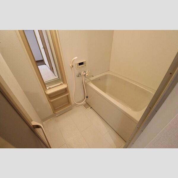 ディーセント 浴室