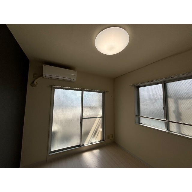 ユーコート鴨居 リビング