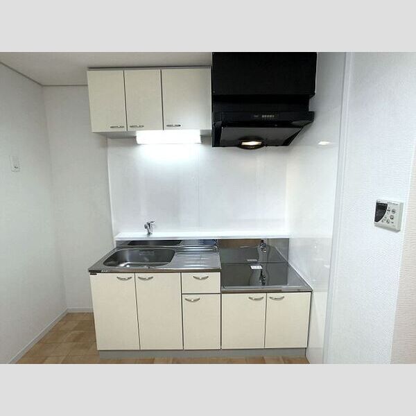 サンパレストミタ205号室 キッチン