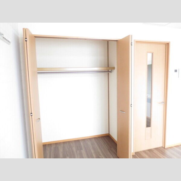 シャトレー201号室 クローゼット