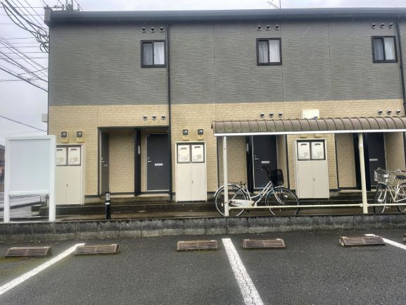 レオパレスクライネシュロス209号室 外観