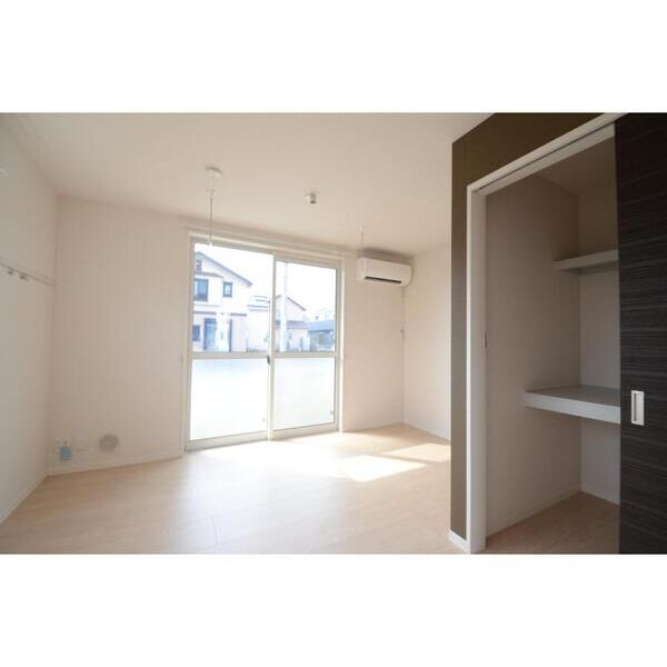 メゾン　ラ　フィーグ リビング