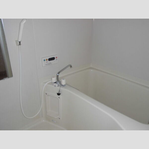 グレイスタウン蘇我　D 浴室