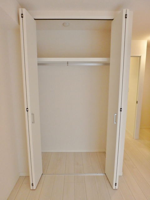 ル・エスト・フォンテーヌ0101号室 収納