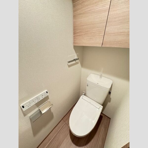 リーラ品川戸越0403号室 トイレ