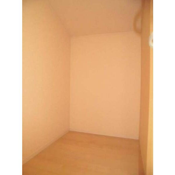 クレイドルガーデン横浜市青葉区松風台第1　1号棟 収納