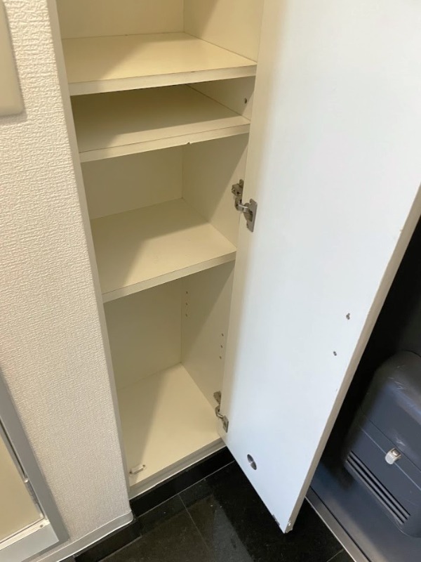 アンダルシア市川(A-025)3階 玄関