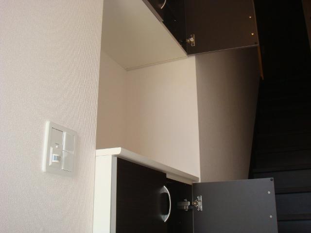 ラリアンス　弐番館 シューズBOX