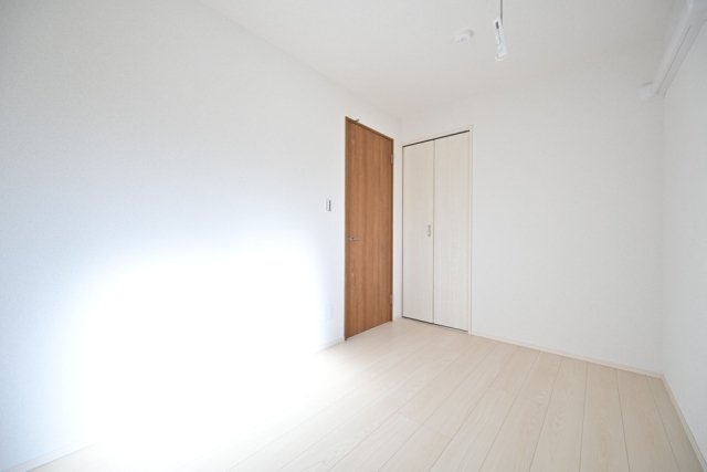 エルミ上落合4階 （洋室2）
