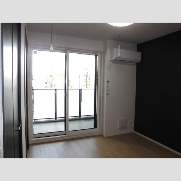 D-Sereno志木柏町201号室 洋室