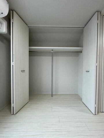 DIPS綾瀬506号室 収納