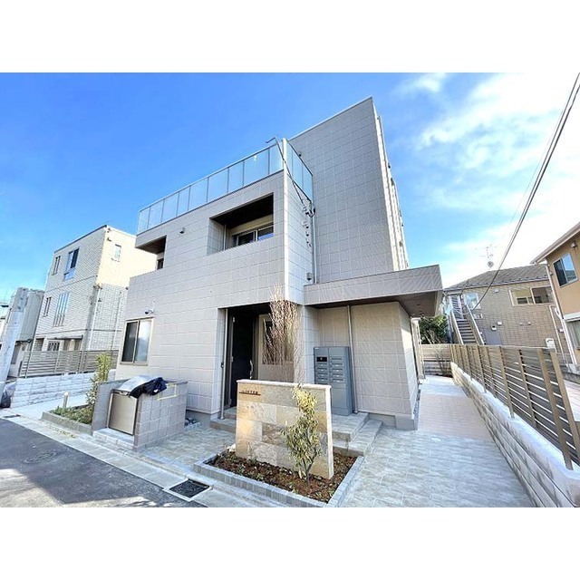 ハイツ下代田302号室 外観