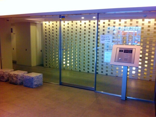 レルシール大島5階 エントランス