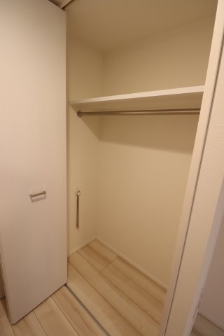 GENOVIA新子安0404号室 収納