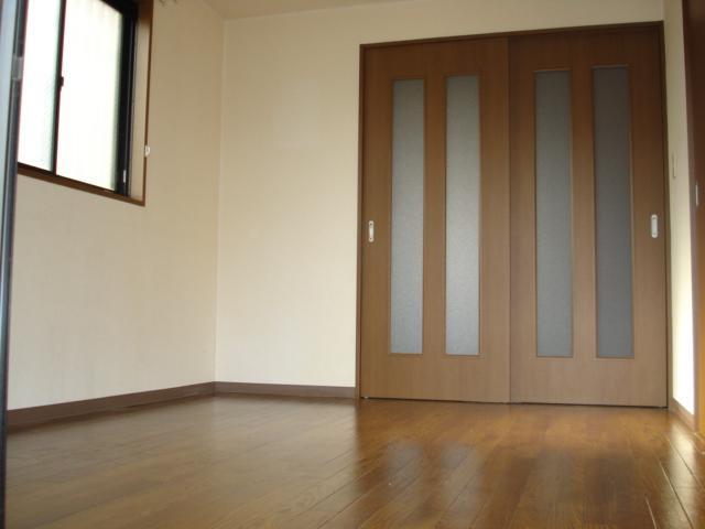 イーストピア 洋室