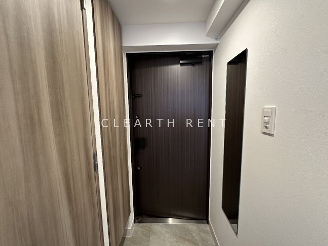 コンシェリア清澄白河 ＴＨＥ ＲＥＳＩＤＥＮＣＥ 玄関扉は地震の際にゆがみによる扉の閉鎖を防止する対震枠を採用