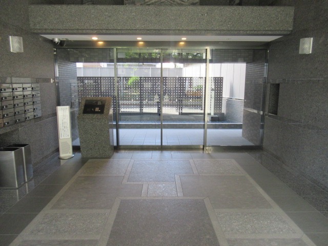 ルーブル墨田立花 エントランス