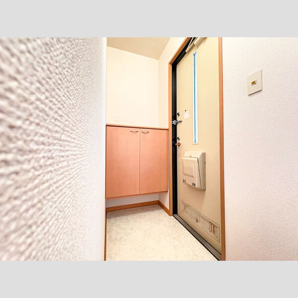 ブルンネンパーク　B 玄関