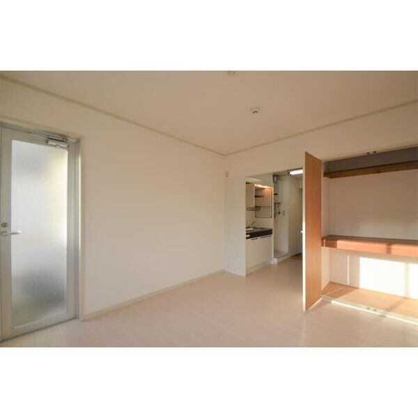 BLDG’S　Sato201号室 リビング