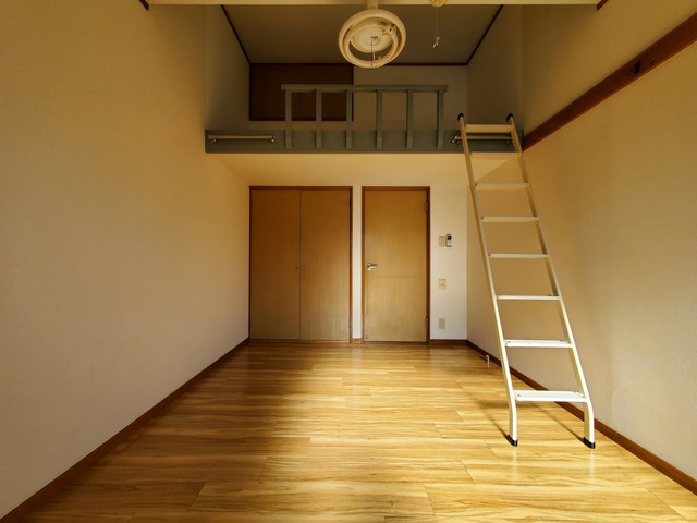 アヴェニュー四季 リビング