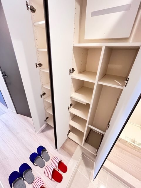 ドゥーエ日暮里8階 玄関