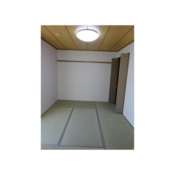 シャンテ鵜の木101号室 リビング