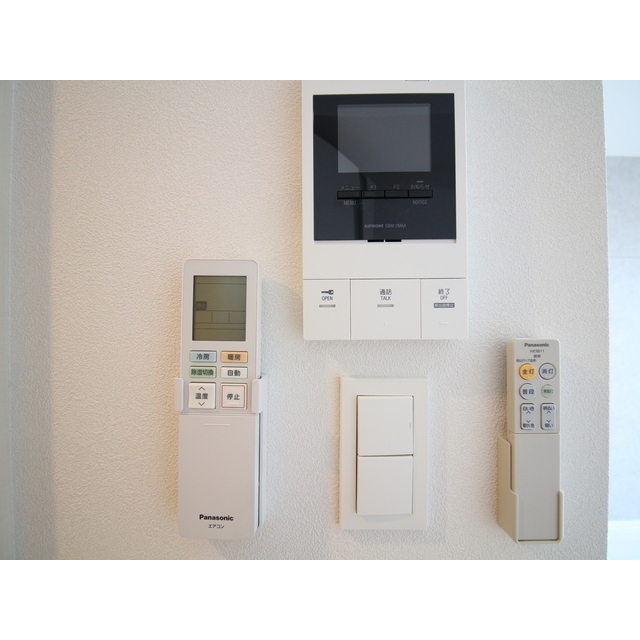 プレール・ドゥーク赤塚105号室 TVモニター付インターフォン